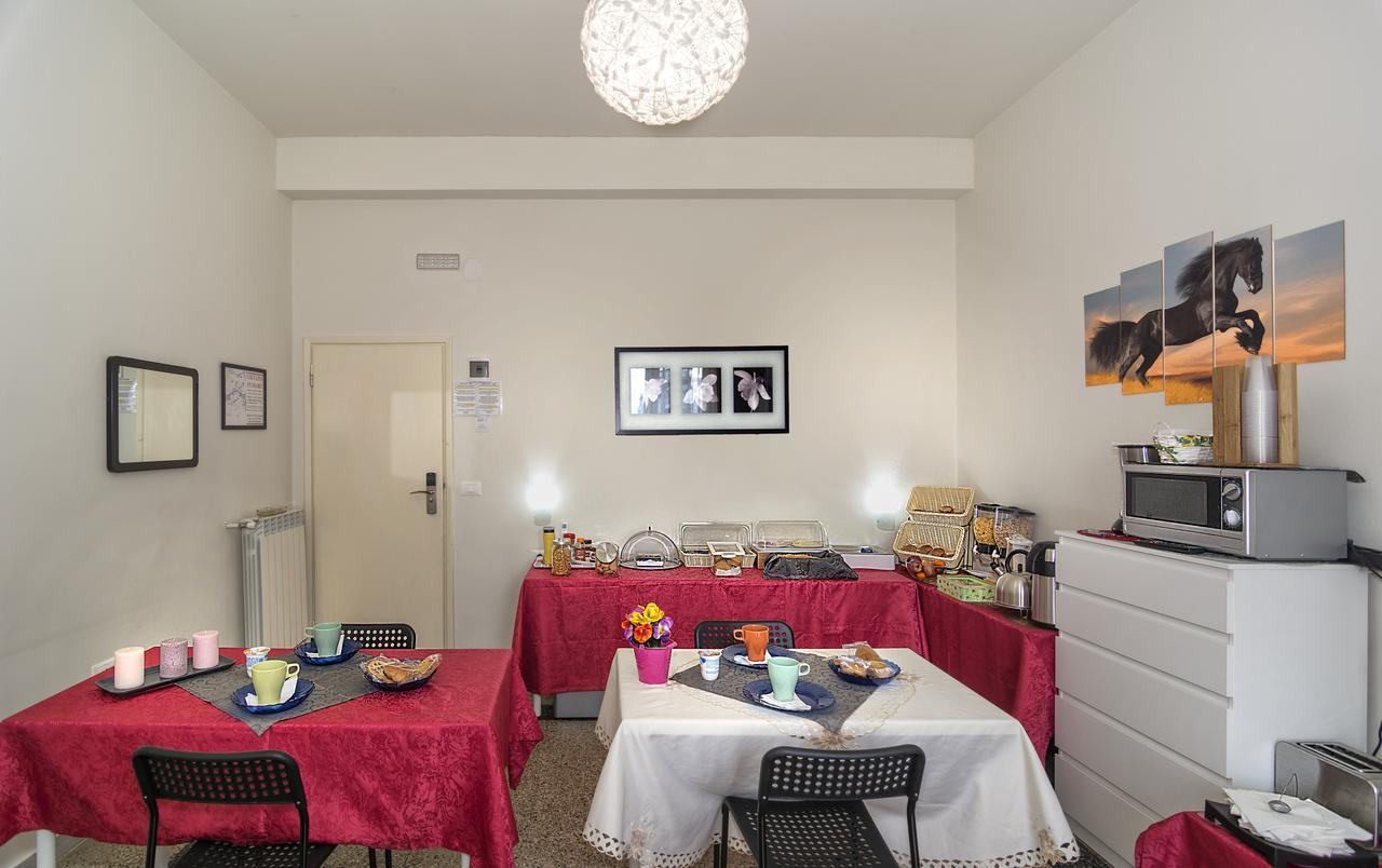 Aliante Turist House Bed and Breakfast Pisa Exteriör bild