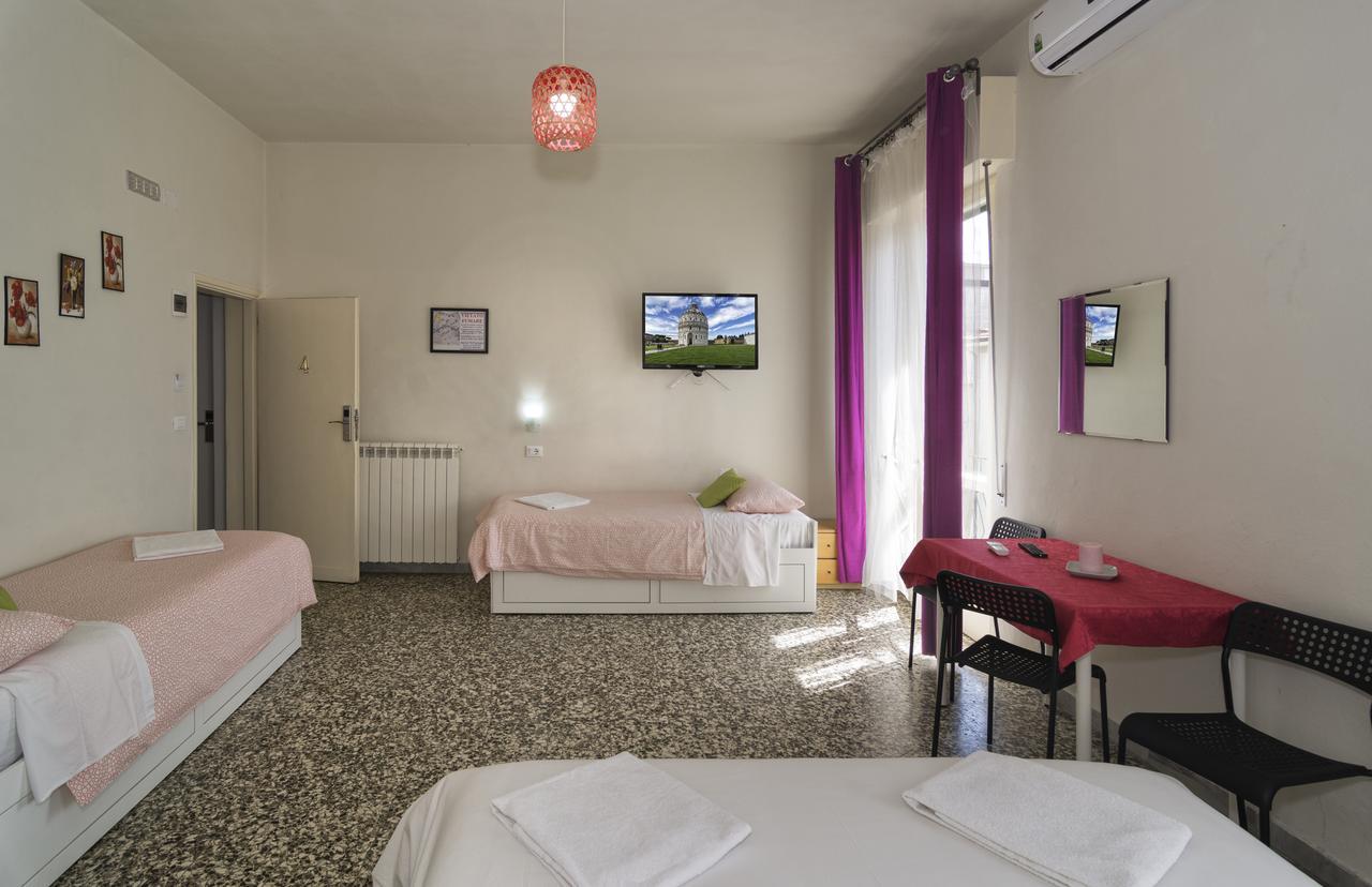 Aliante Turist House Bed and Breakfast Pisa Exteriör bild