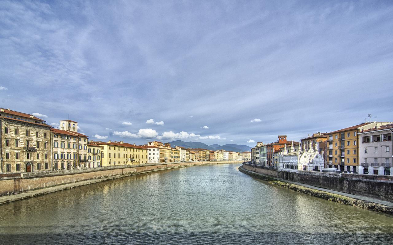 Aliante Turist House Bed and Breakfast Pisa Exteriör bild